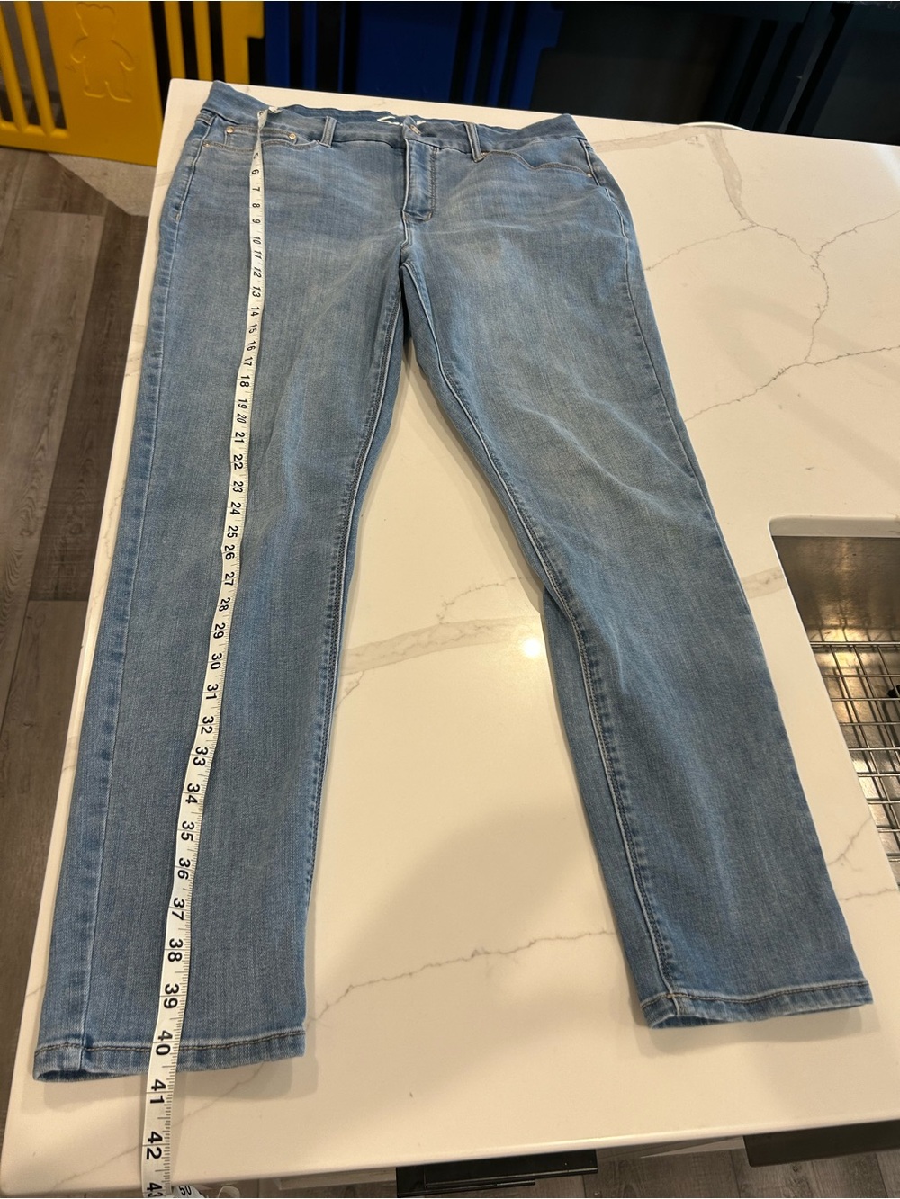 Seven7 Women's Light Blue Skinny Jeans